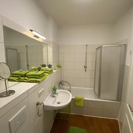 Traumwohnung Stoertebeker Ruhig & Grosszuegig Zentral Rostock Extérieur photo
